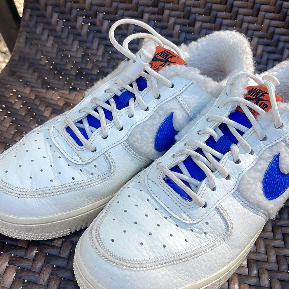 Women’s Nike Air Force 1 shoes - Picture 2 of 4